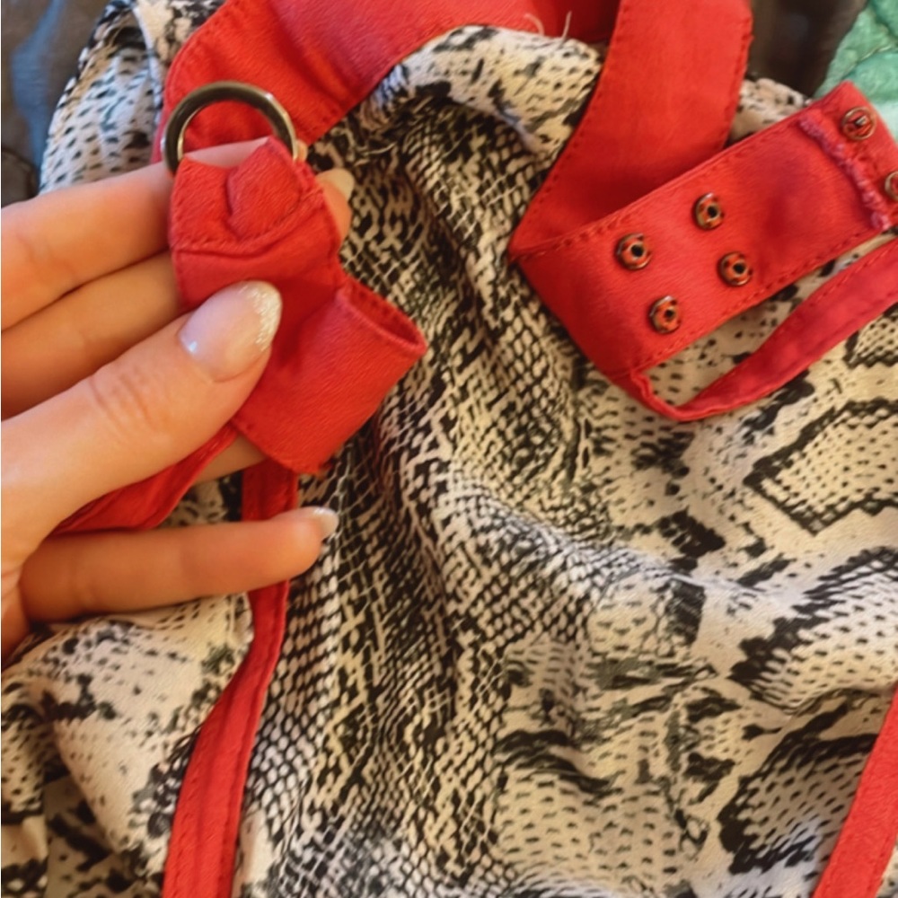 🛍️THRIFTED🛍️Free People Backless Reptile Tank - Picture 3 of 6
